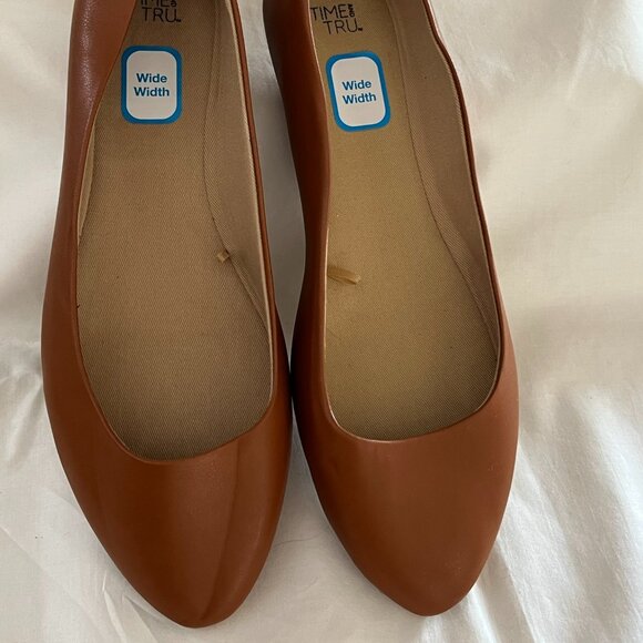 NEW Time and Tru brown flats. Size 11wide - Picture 1 of 4